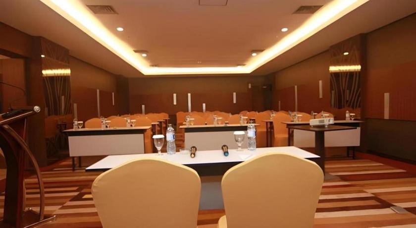 Hotel Falatehan Jakarta Bagian luar foto